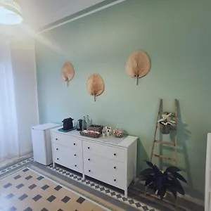 Gialla Ridi Che Ti Passa Alassio